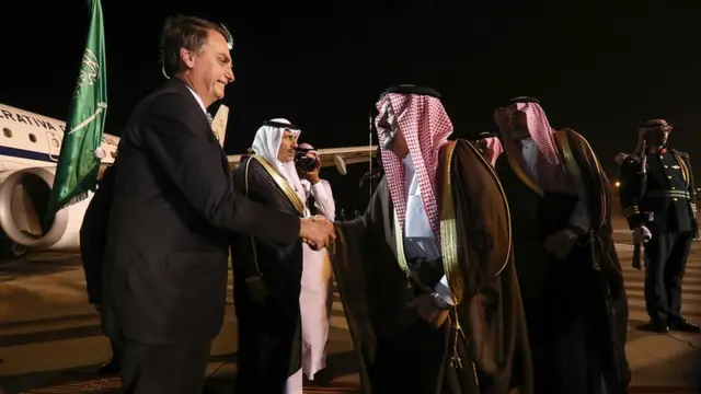 Bolsonaro chega a Riade