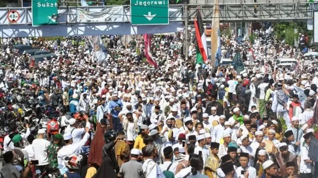 Rizieq Shihab Divonis Empat Tahun Penjara: Pengaruhnya 'makin Melemah ...