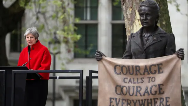 пам'ятник суфражистці Міллісент Фоссетт