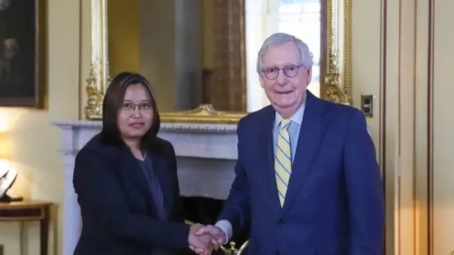 ဒေါ်ဇင်မာအောင်