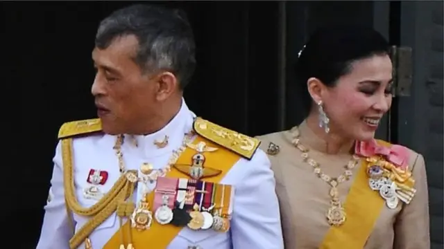 รัชกาลที่ 10 และสมเด็จพระนางเจ้าสุทิดาฯ