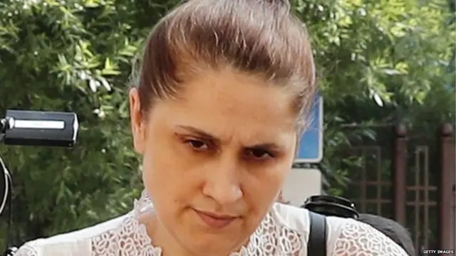 मुलींची आई