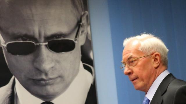 Николай Азаров