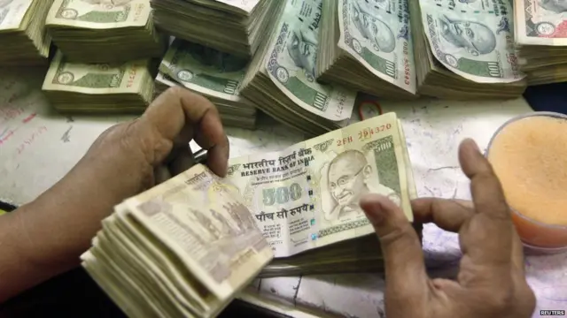 money exchange at banks