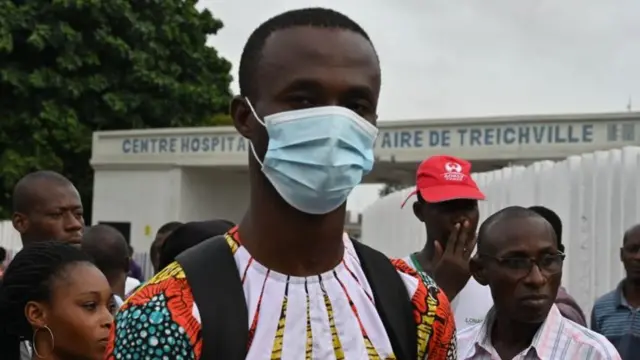 ஆப்பிரிக்காவில் கணக்கை தொடங்கிய கொரோனா