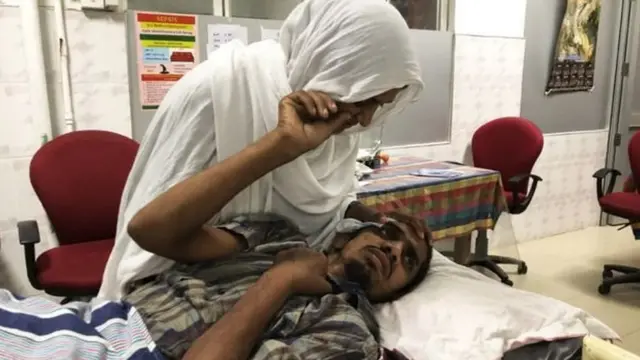 ਮੁਹੰਮਦ ਰਜ਼ਾਕ ਤਸਲੀਮ ਹਸਪਤਾਲ ਵਿੱਚ