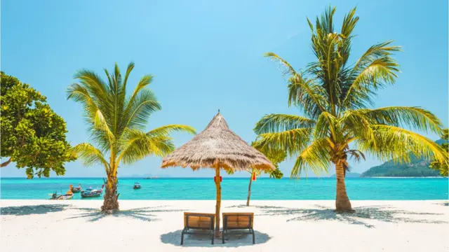 2021இல் இந்தியர்கள் விசா இல்லாமல் எந்தெந்த நாடுகளுக்கு செல்லலாம்?