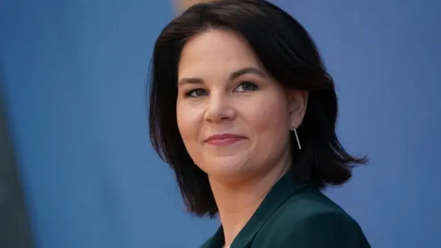 Kiongozi wa chama cha Kijani Annalena Baerbock anasema makosa waliyofanya wakati wa mwanzo wa kampeni yamesababisha kushndwa kupata kura nyingi