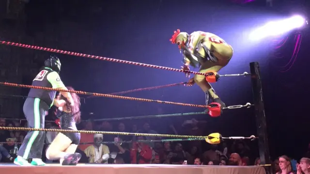 Espectáculo Lucha VaVOOM