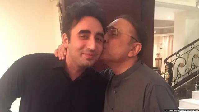 తండ్రి ఆసిఫ్ అలీ జర్దారీతో తనయుడు బిలావల్ భుట్టో