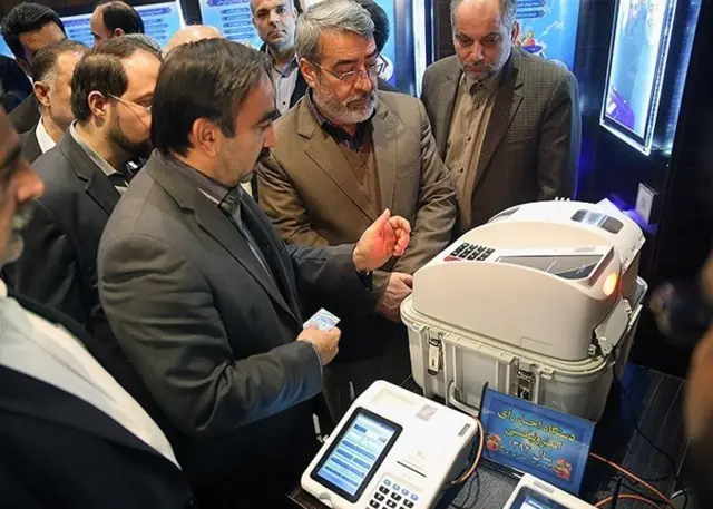 دستگاه اخذ رای الکترونیکی در ایران امسال رونمایی شد