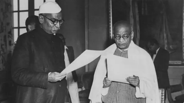 சர்தார் வல்லபாய் பட்டேல் பதவியேற்பு