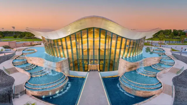 Deep Dive Dubai