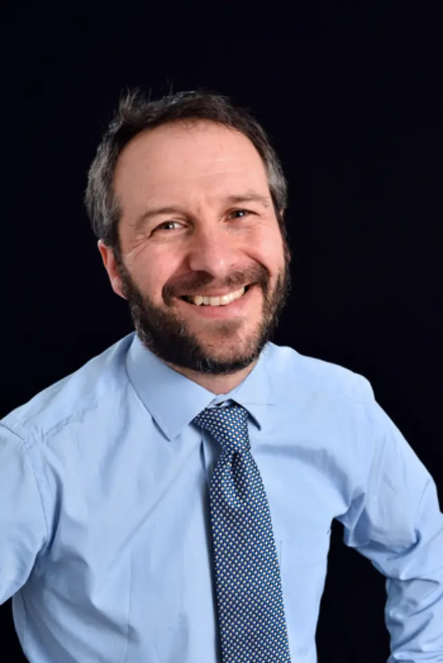 Retrato do professor Mark Lorch