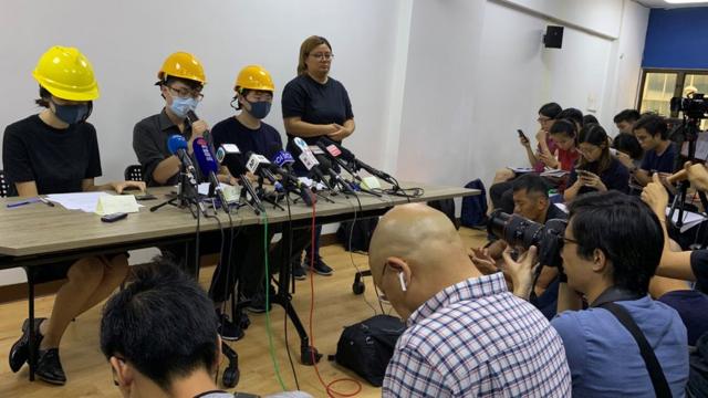 香港年青示威者召开“民间记者会”（6/8/2019）