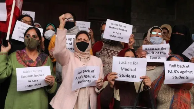 آگرے کے طلبہ کے لیے مظاہرہ