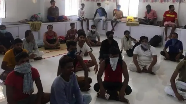 தொழிலாளர்கள்