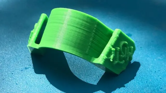 من الممكن إنتاج المشابك باستخدام الطابعات ثلاثية الأبعاد