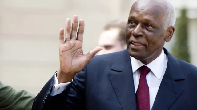 Jose Eduardo Dos Santos