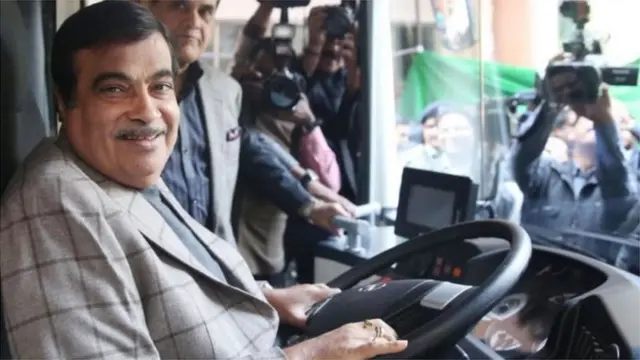 नितीन गडकरी