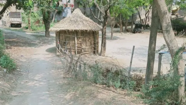 બિહારના બક્સરમાં નદીમાં તરતા મૃતદેહો મળી આવ્યા હતા.