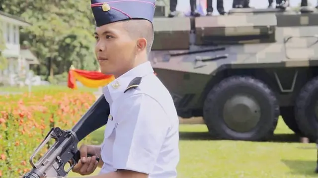 นายภคพงศ์ ตัญกาญจน์