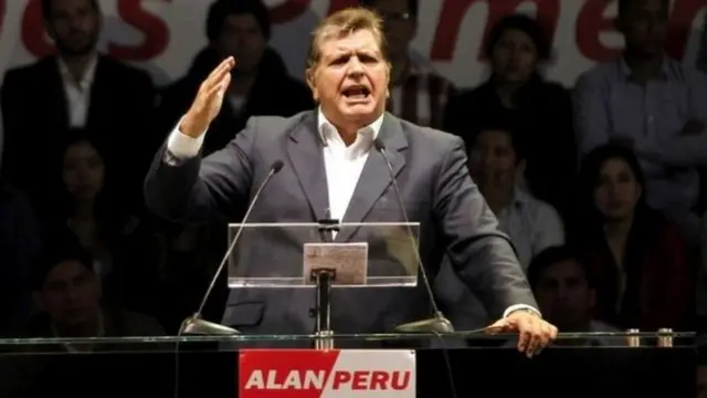 पेरूचे माजी राष्ट्राध्यक्ष अलन गार्सिया