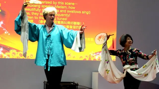 英国，文化，京剧，戏曲，中国，华人，李惠馨