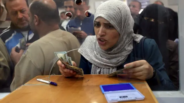 गाजामा तलब वितरण