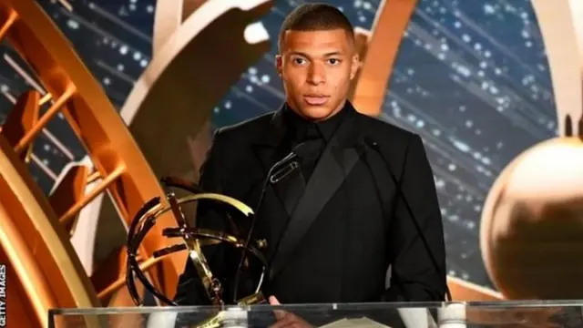Mbappe alishinda tuzo ya mchezaji bora wa Ligue 1