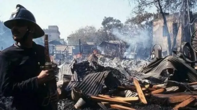 अहमदाबाद साखळी स्फोट