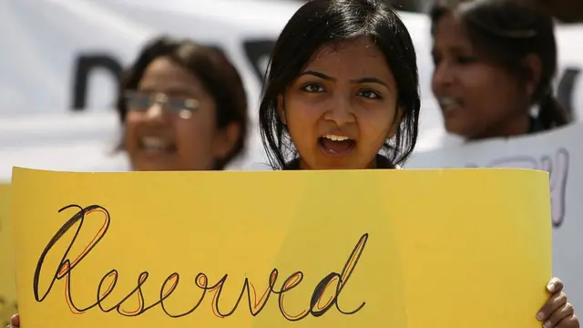 மருத்துவ மாணவர் போராட்டம்