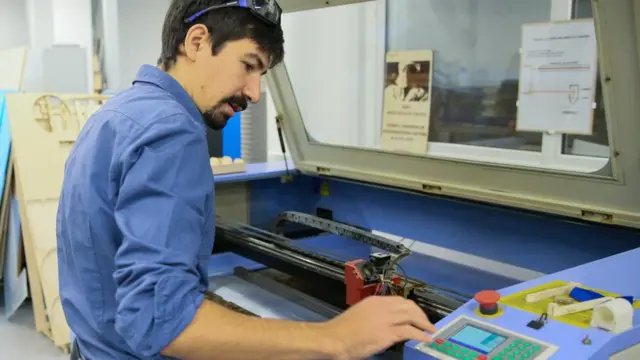 В "Сириусе" есть мощности для производства защиты для медиков