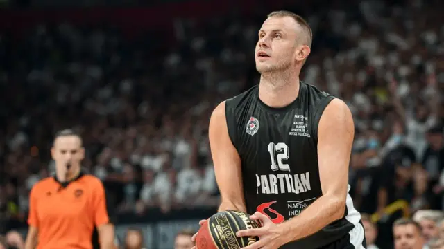 Новица Величковић