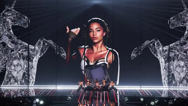 Ноа Кирел из Израела