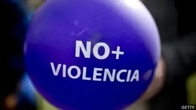 Globo en protesta de la violencia machista
