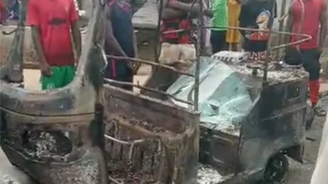 Ọgbatumtum Keke a gbara ọkụ