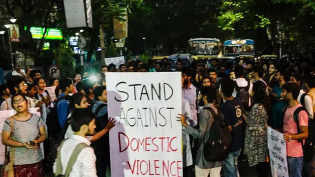 महिला हिंसाको विरोधमा प्रदर्शन