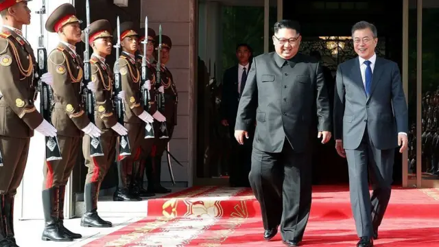 முன் ஜே- இன்