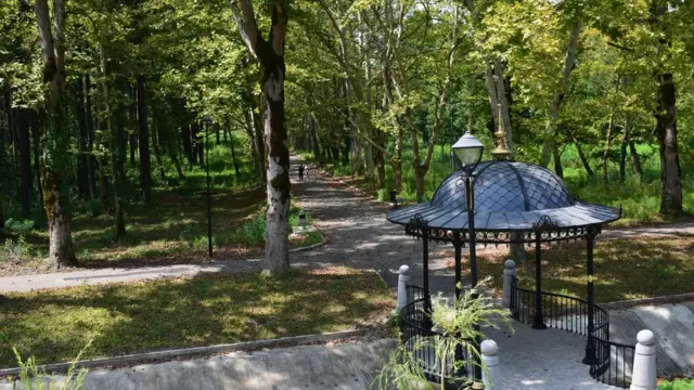 Последние годы началось восстановление курорта