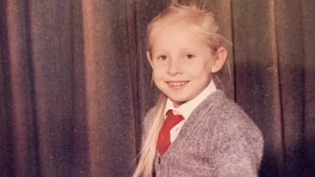 లిజ్ నైట్