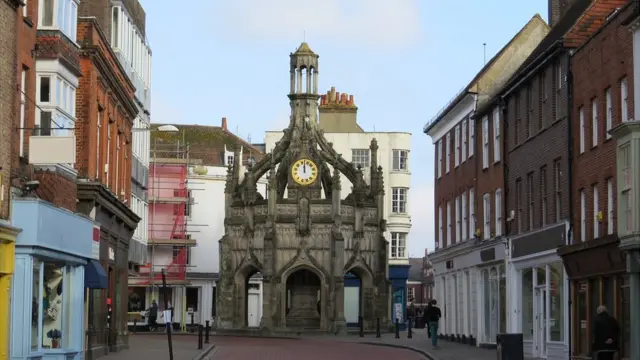 рыночная площадь в Чичестере.