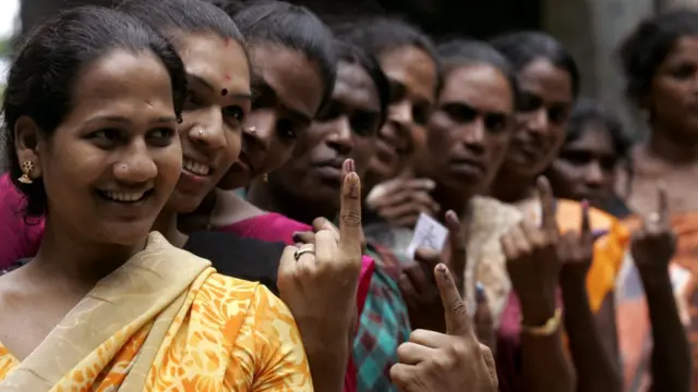 સામાજિક ન્યાય અધિકારિતા મંત્રીએ 15.09.21ના રોજ જવાબ આપ્યો હતો કે કિન્નરોને મફત શિક્ષણ આપવાની કોઈ યોજના અમલમાં નથી