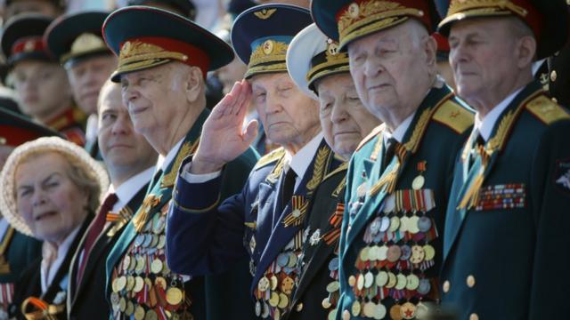 Ветераны перед Парадом победы в 2020 году также проходили карантин