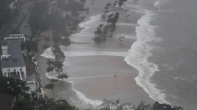 Typhoon Mangkhut hits China