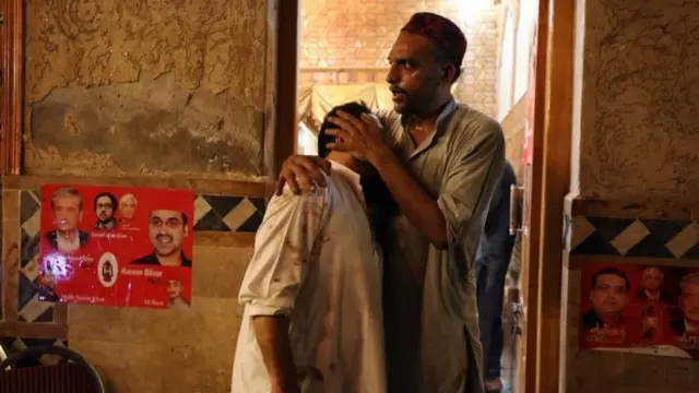 عوام نیشنل پارٹی کے جلسے پر حملہ