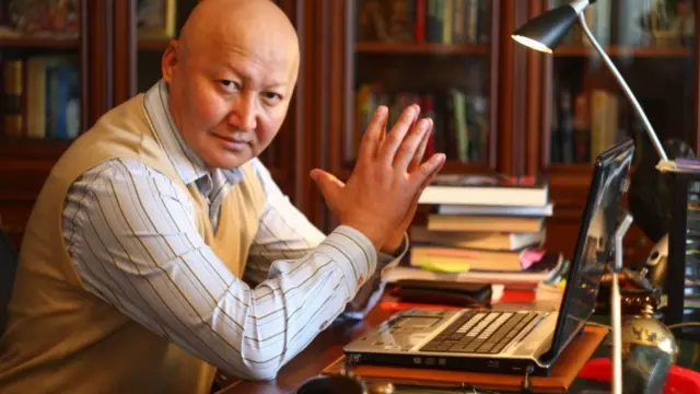 Доктор Назаралиев