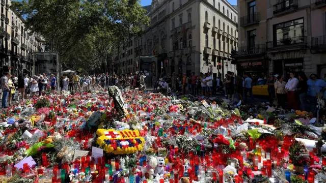 Bunga untuk mengenang korban Barcelona