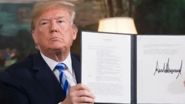 डोनाल्ड ट्रंप