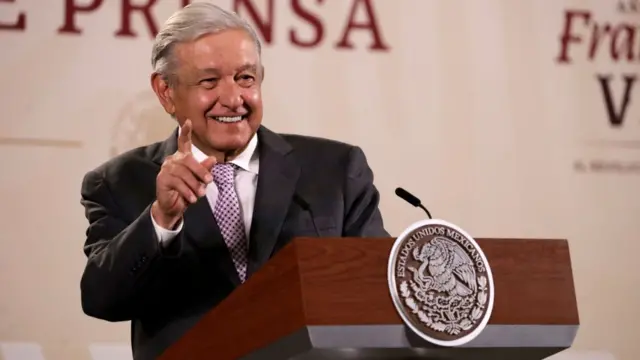 AMLO durante un discurso en febrero de 2023.